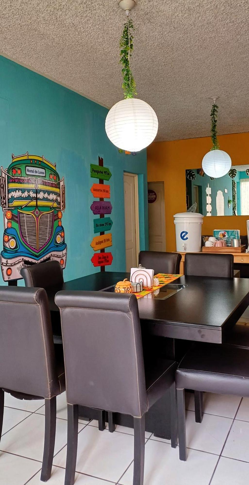 Hostal De Lucca Guatemala City Екстериор снимка