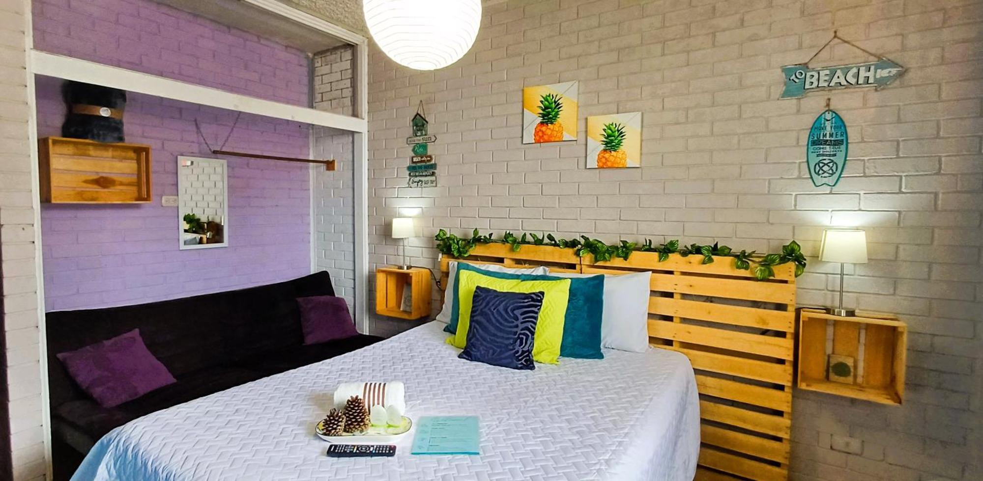 Hostal De Lucca Guatemala City Екстериор снимка